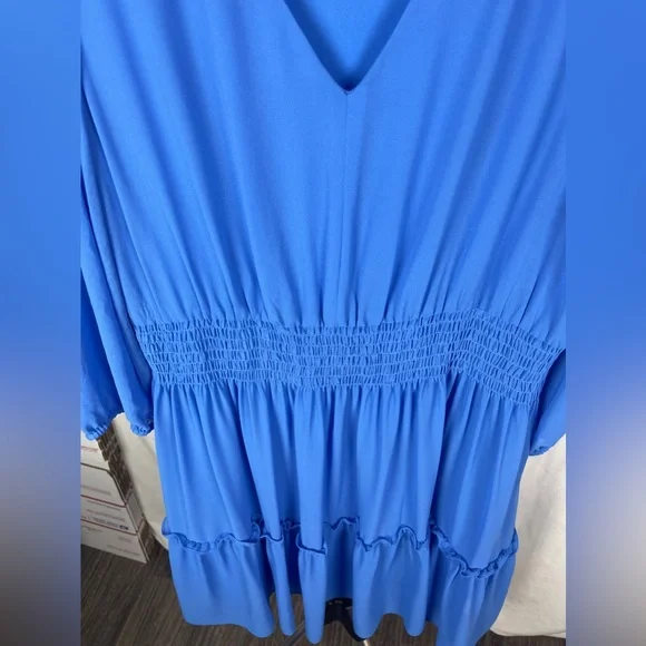 TAYLOR Blue Stretch Smocked Tiered-Hem Dress Size 16 NWT - Picture 8 of 11